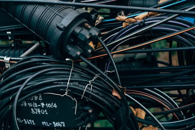 fiber cable splicing